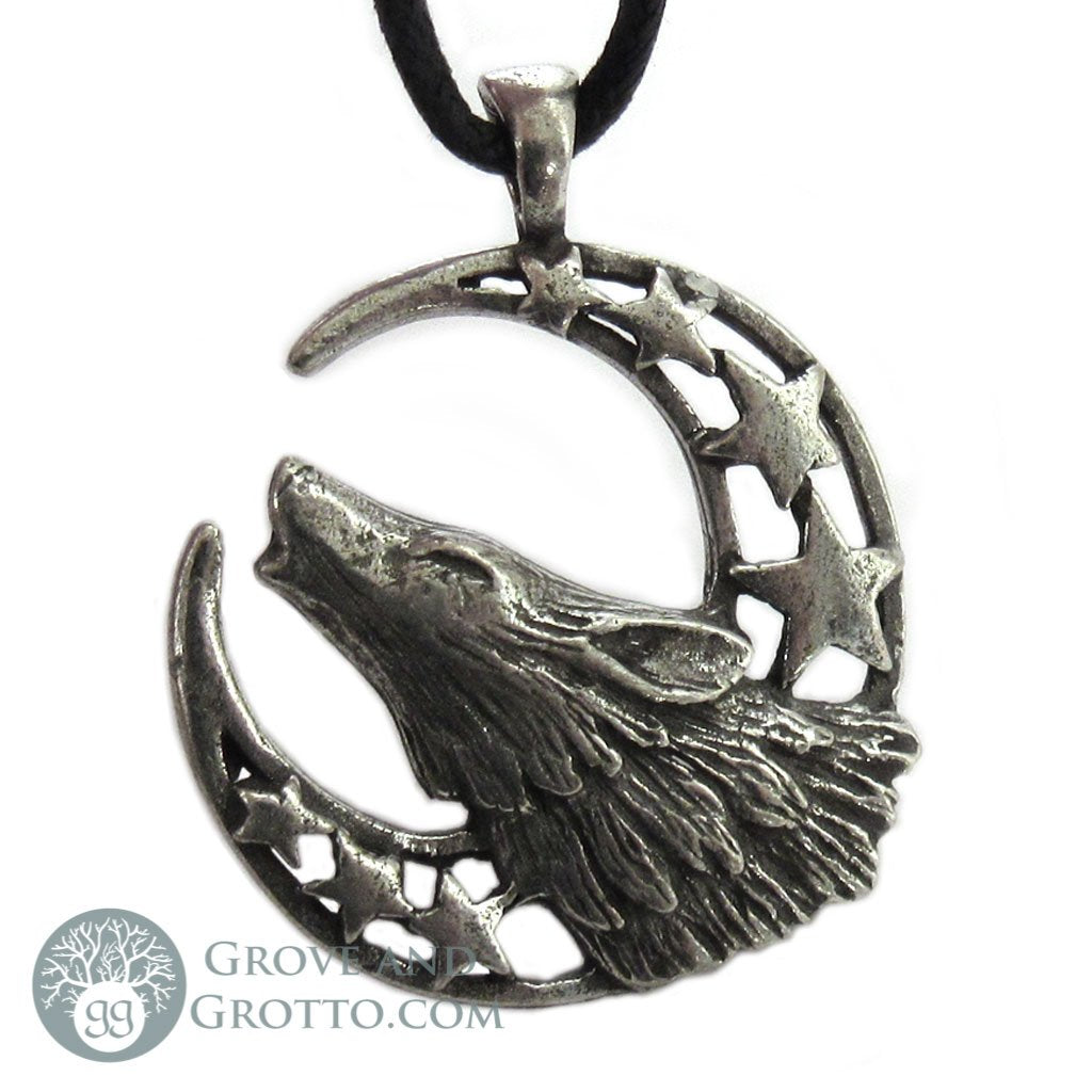 Howling Moon Amulet - Grove and Grotto